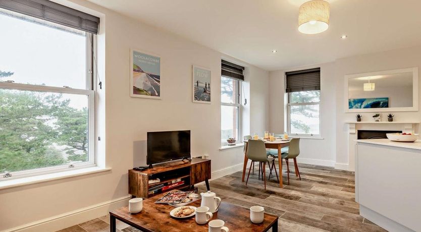 Photo of 2 Bed in Mortehoe