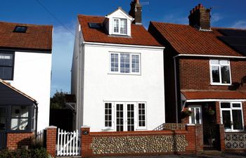 3 Bed in Sheringham Holiday Cottage