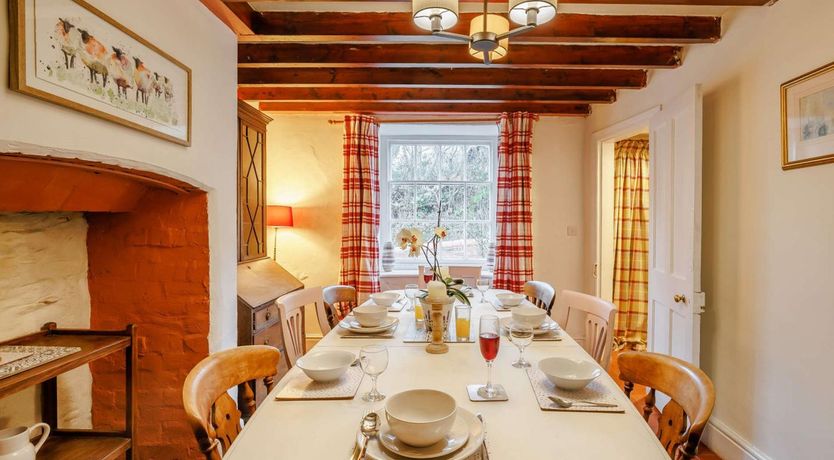 Photo of 4 Bed in Llangollen
