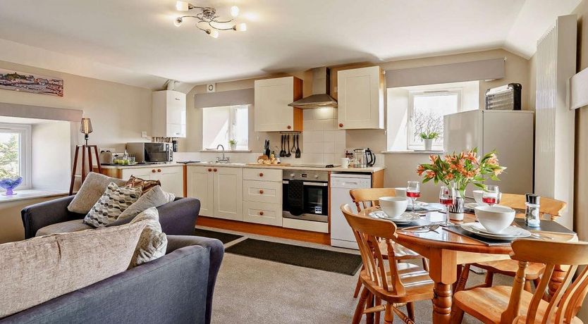 Photo of in Cosheston (90732)