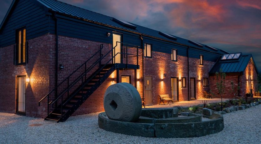 Photo of 14 Bed in Welshpool