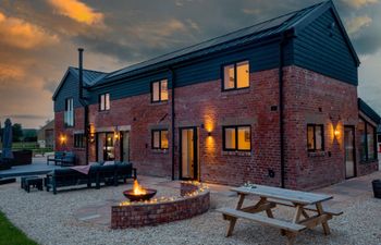 14 Bed in Welshpool Holiday Cottage