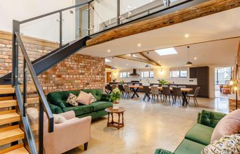  in Berriew (90568) Holiday Cottage