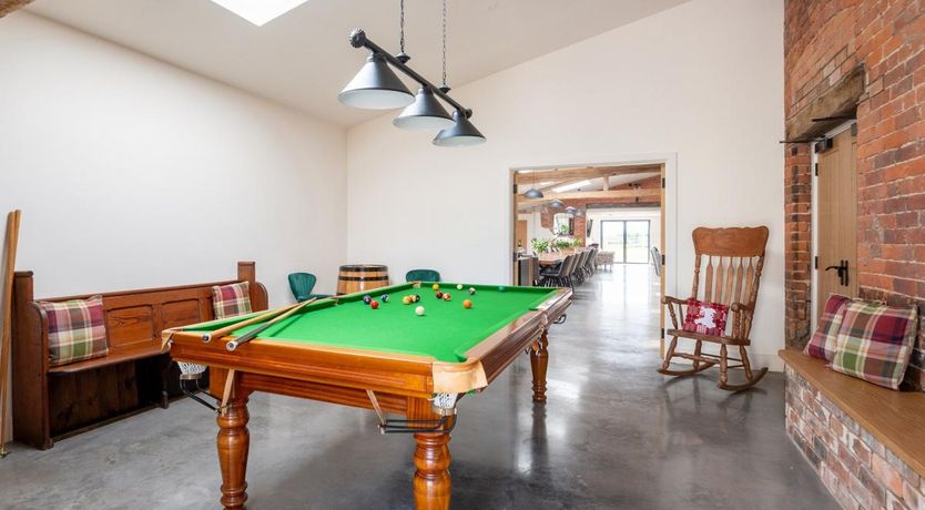 Photo of 14 Bed in Berriew