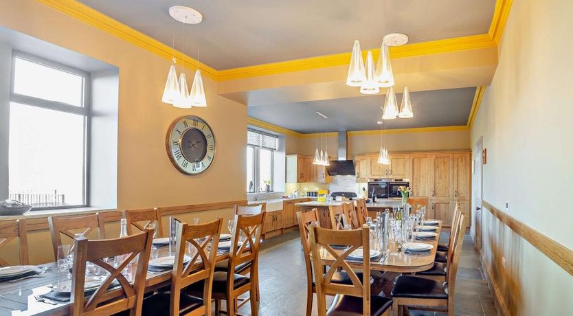 Photo of 9 Bed in Talsarnau