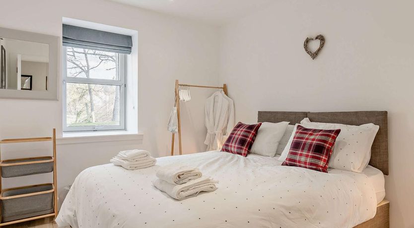 Photo of 3 Bed in Crieff