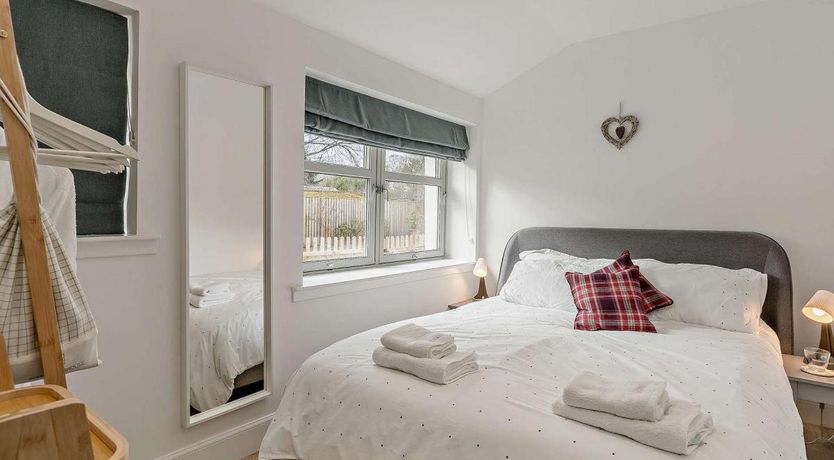 Photo of 3 Bed in Comrie