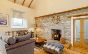 Photo of 4 Bed in Grange-over-sands