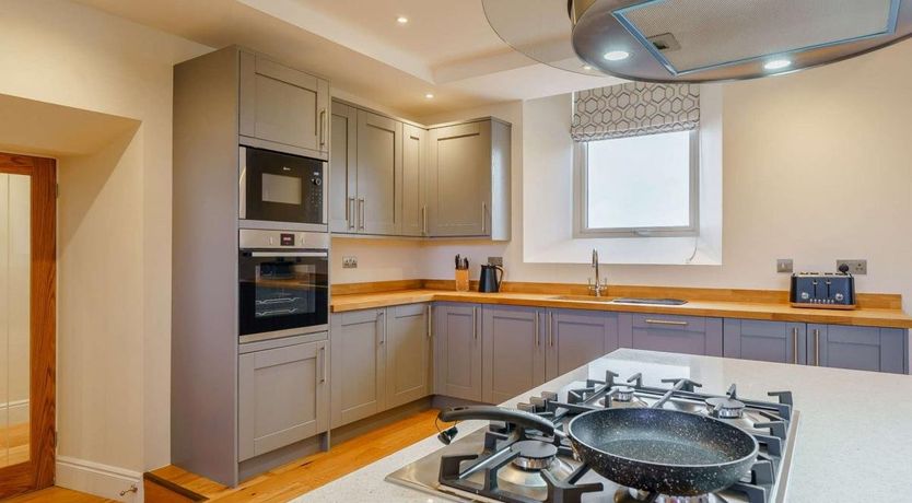 Photo of 4 Bed in Allithwaite