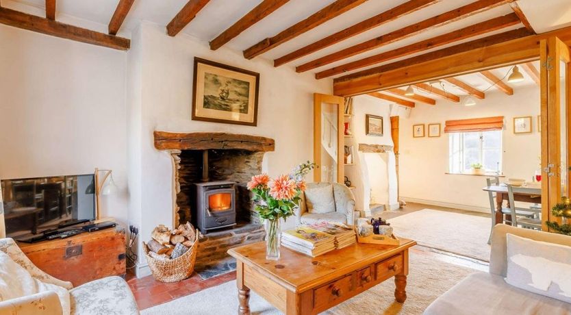 Photo of 2 Bed in Rhewl