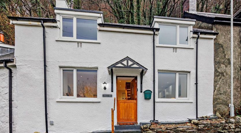 Photo of 2 Bed in Arthog