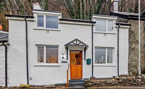 Photo of 2 Bed in Arthog
