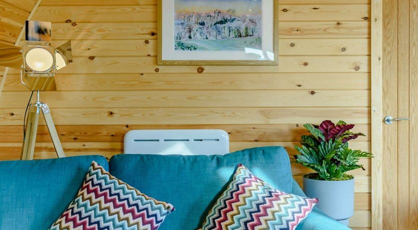 Photo of 1 Bed in South Wingfield