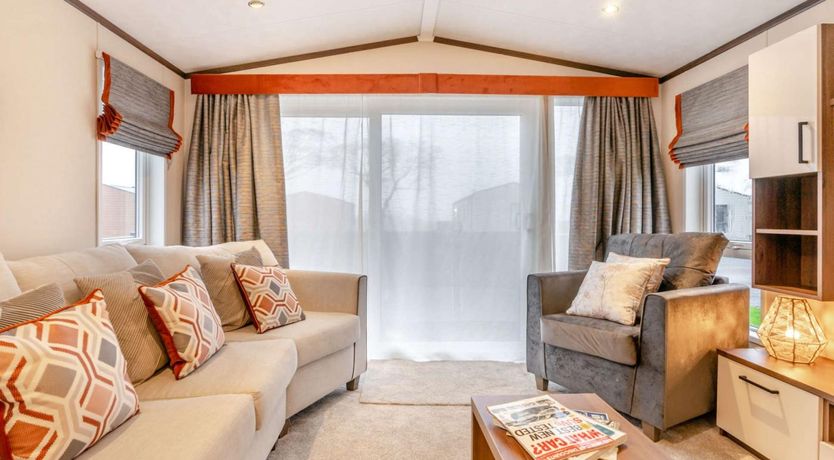 Photo of 2 Bed in St. Andrews