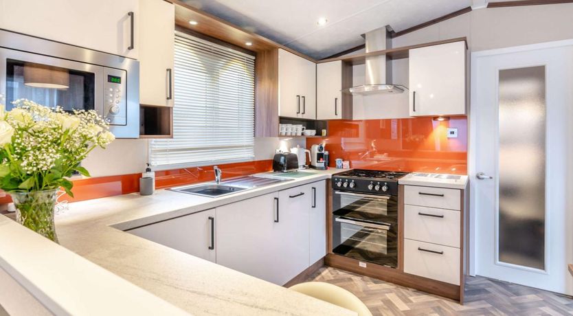 Photo of 2 Bed in St. Andrews