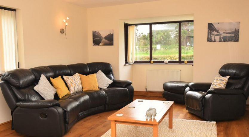 Photo of 3 Bed in Kington