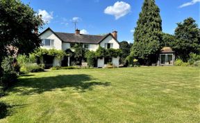 Photo of Cottage in Worcestershire