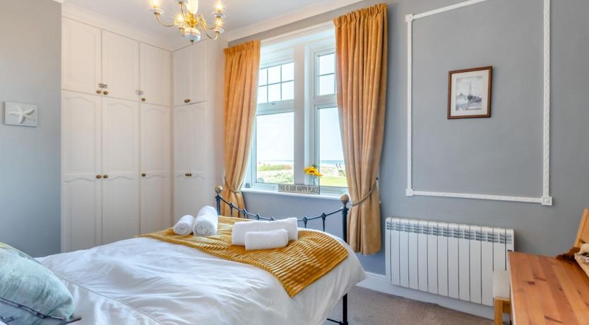 Photo of 3 Bed in Seahouses