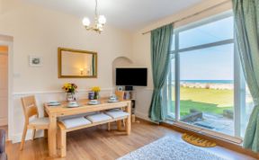 Photo of in Seahouses (90727)