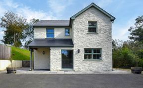 Photo of Cottage in West Wales