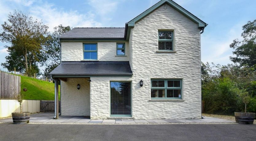 Photo of Cottage in West Wales