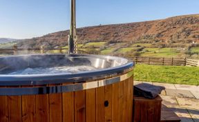 Photo of in Crickhowell  (90757)