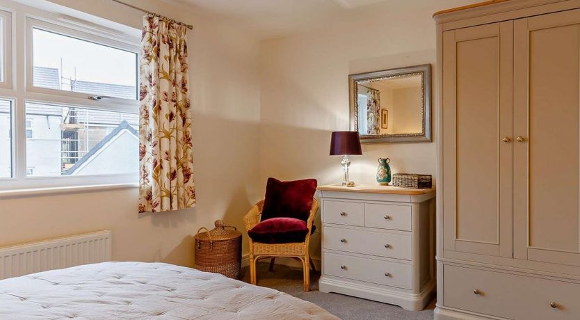 Photo of 2 Bed in Appledore