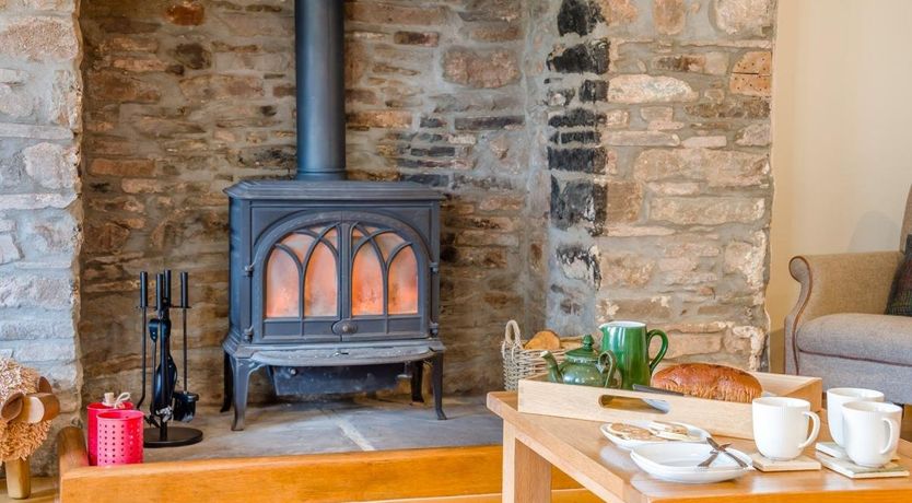 Photo of 5 Bed in Lower Chapel