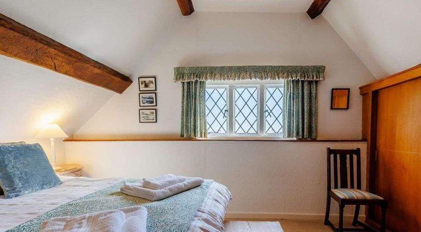 Photo of 2 Bed in Minton