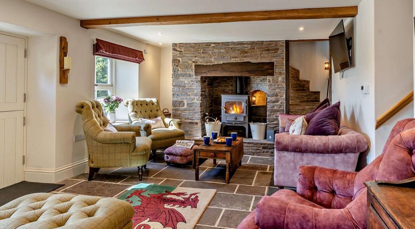 Photo of 4 Bed in Brecon