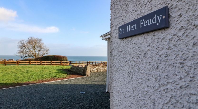 Photo of Yr Hen Feudy