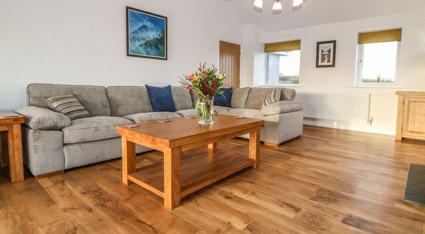 Photo of Yr Hen Feudy