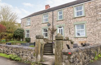 The Old Post Office Holiday Home