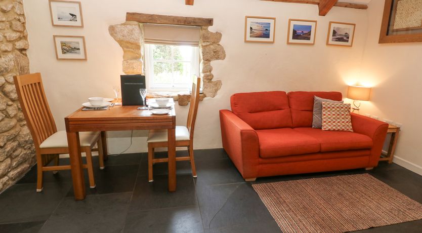 Photo of Godolphin Barn