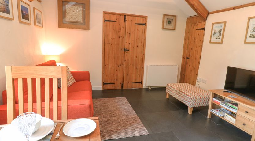 Photo of Godolphin Barn