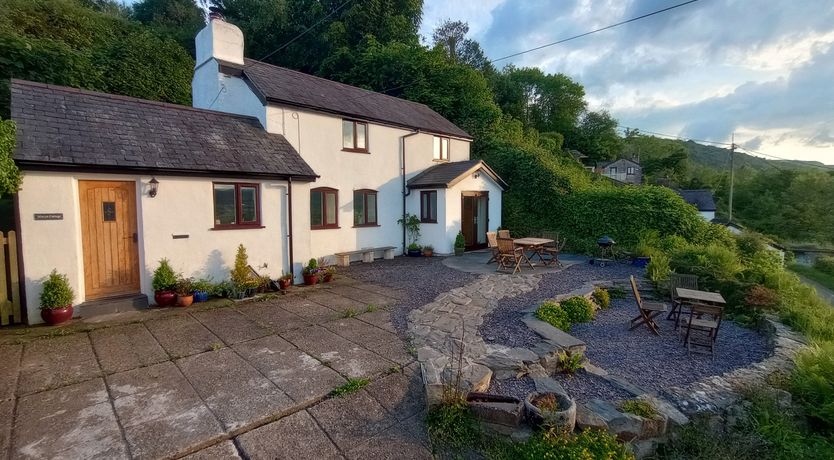 Photo of Alwyn Cottage