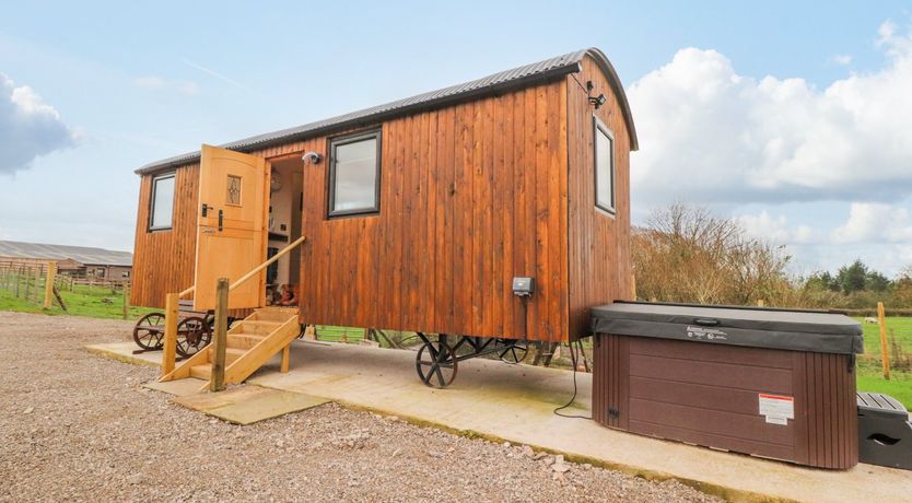 Photo of Hillcrest Shepherds Hut