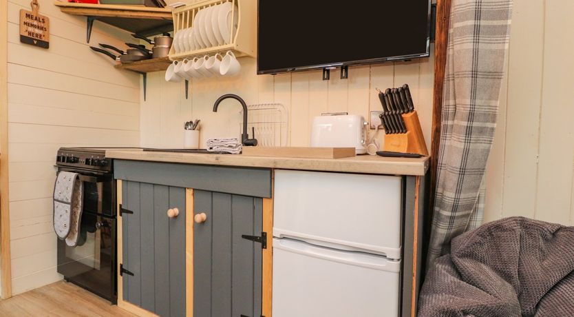 Photo of Hillcrest Shepherds Hut