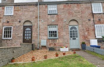Llety Bach Holiday Cottage