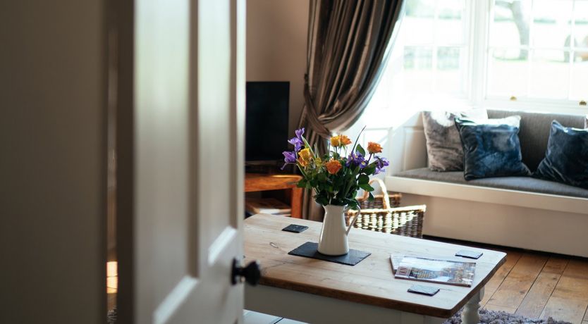 Photo of Manor House