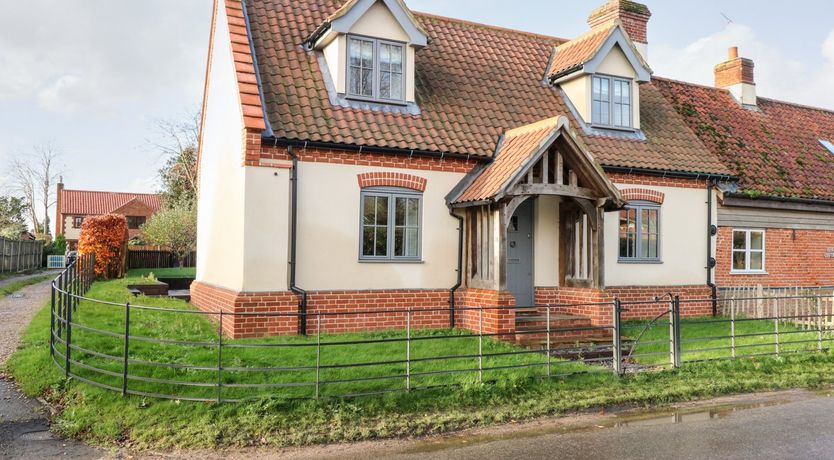 Photo of Hillside Cottage