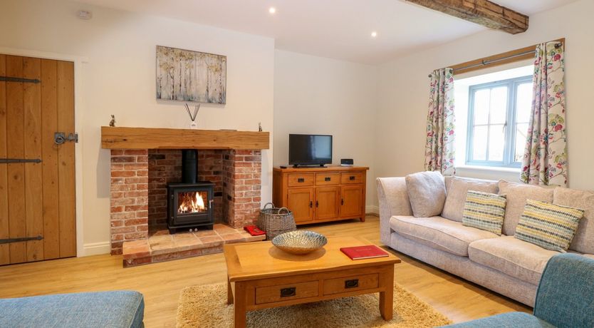 Photo of Hillside Cottage