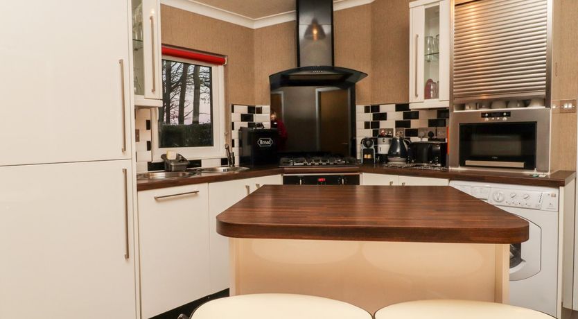 Photo of Washburn Lodge