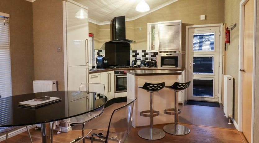 Photo of Washburn Lodge