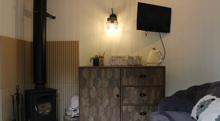 Photo of Otters Crouch