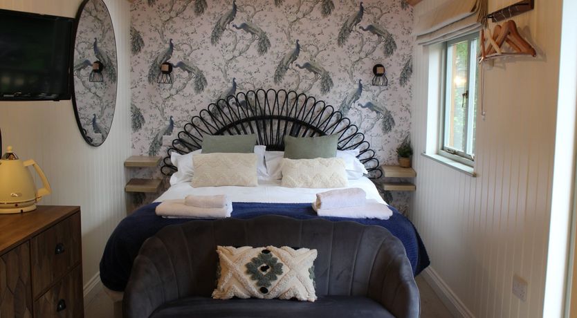 Photo of Otters Crouch