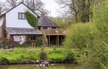 The Roundhouse Holiday Cottage