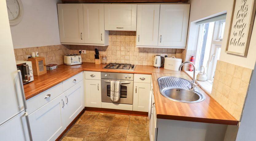 Photo of Thames Cottage