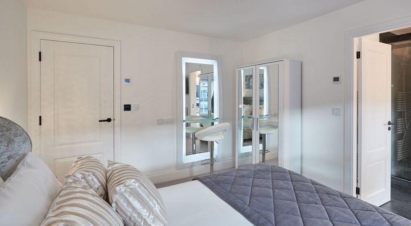 Photo of Victorian Views