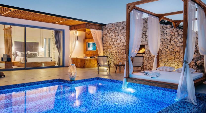 Photo of Infinity Waters